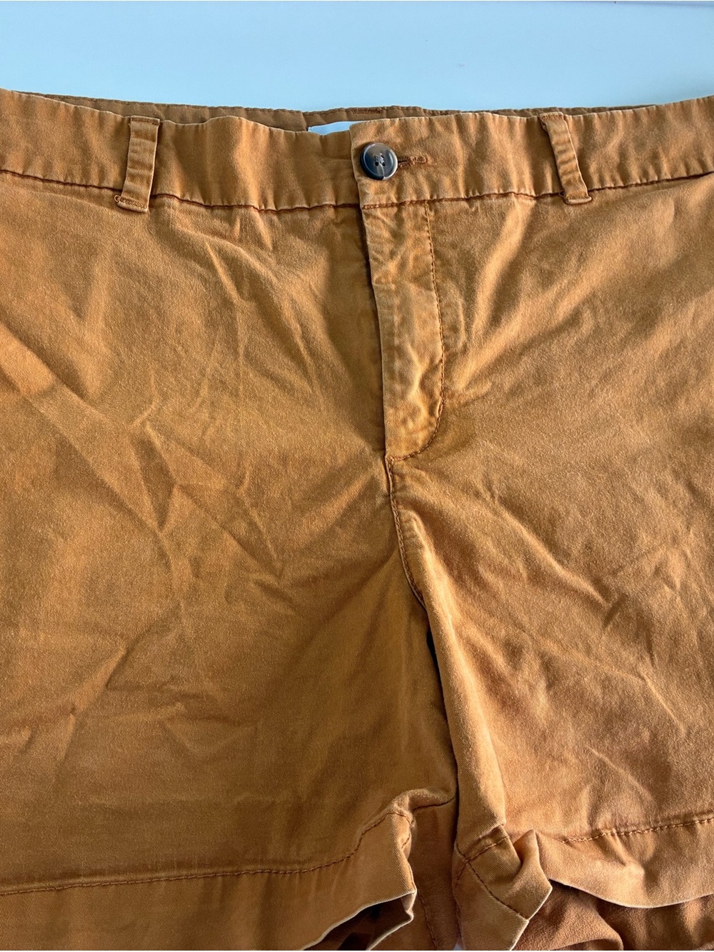 Old Navy Women’s Chino Shorts Mustard Yellow Gold  2 Pockets